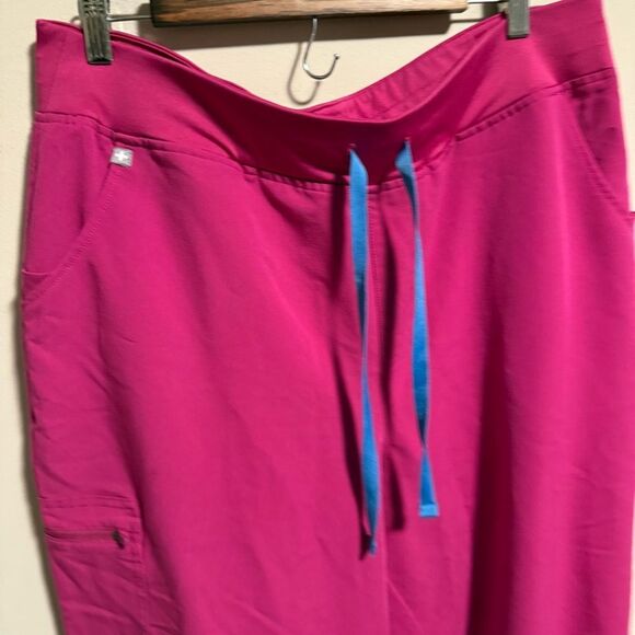 Figs Technical Collection Zamora Raspberry Sorbet Jogger Scrub Pant Size 2XL XXL - Picture 4 of 7